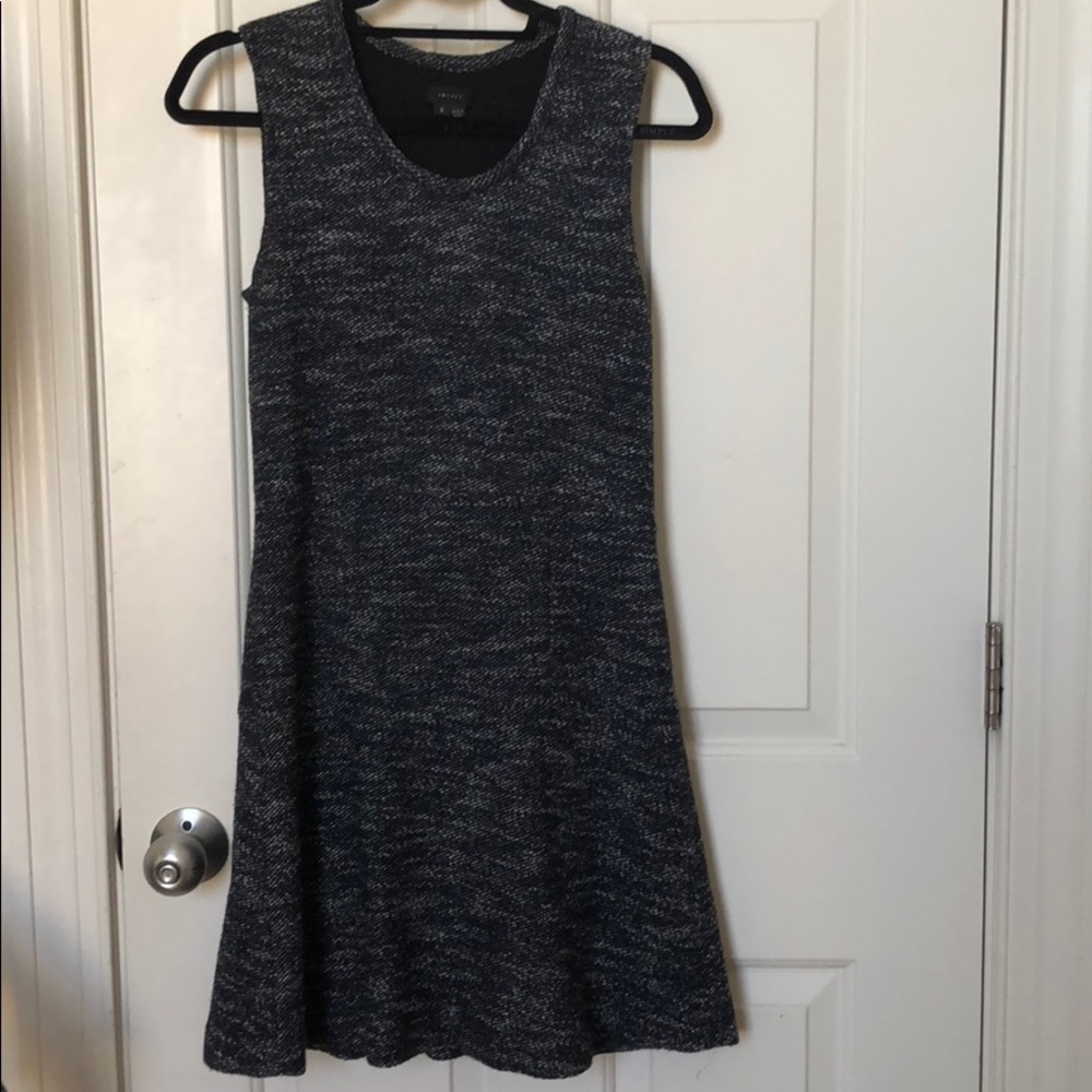 Theory boucle / wool got and flare dress !